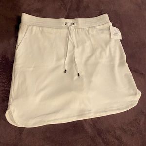 Women’s  size Large Skort